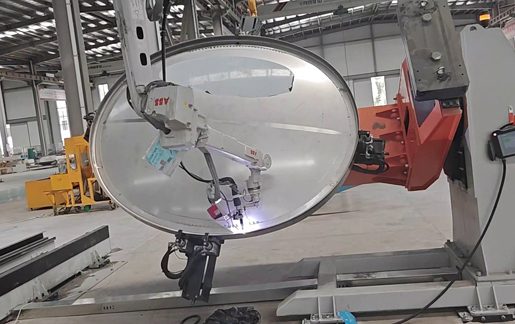 封頭焊接機(jī)器人工作站